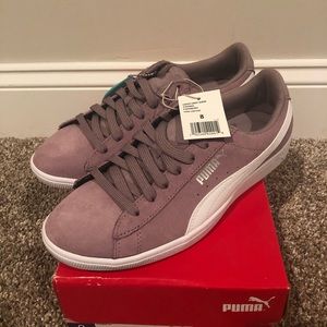 Women’s PUMA Vikky Suede in Elderberry